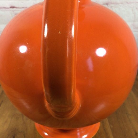 Vintage Fiestaware Original Red Carafe with Corked Lid - Picture 7 of 14